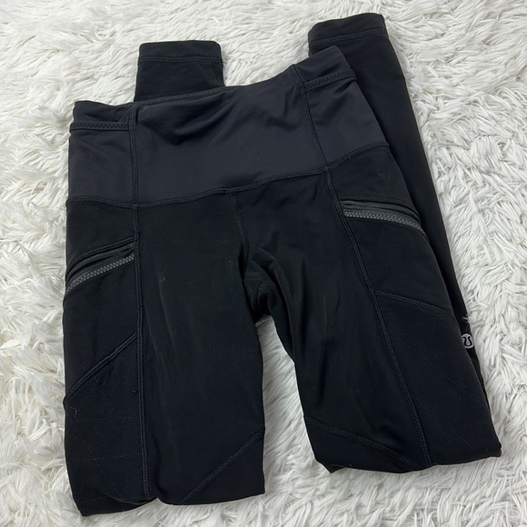 Lululemon Toasty Tech Tight Black - Picture 1 of 5